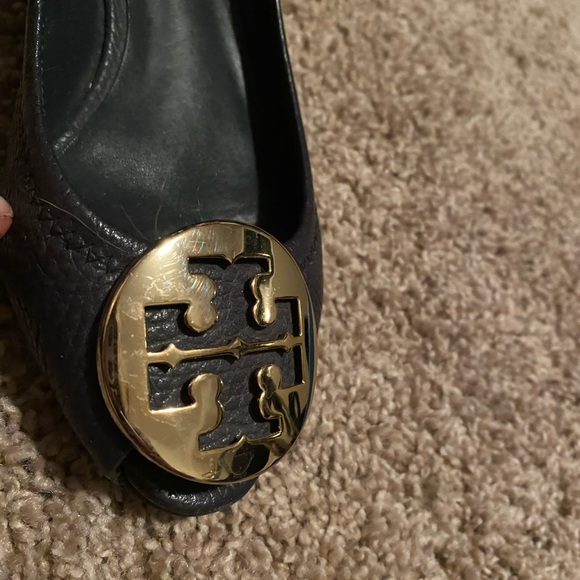 Tory Burch flats, navy, size 5 - Picture 4 of 10